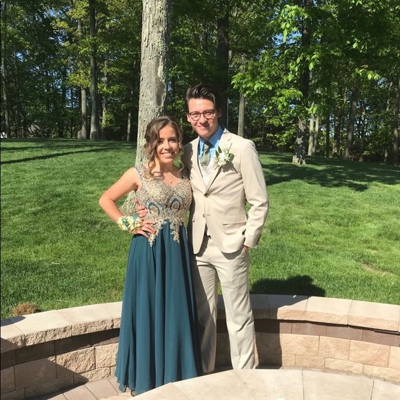 Emerald prom dress!!! Size XS - Picture 4 of 4